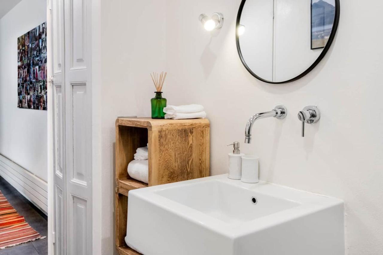 Design Loft Bocconi Daire Milano Dış mekan fotoğraf